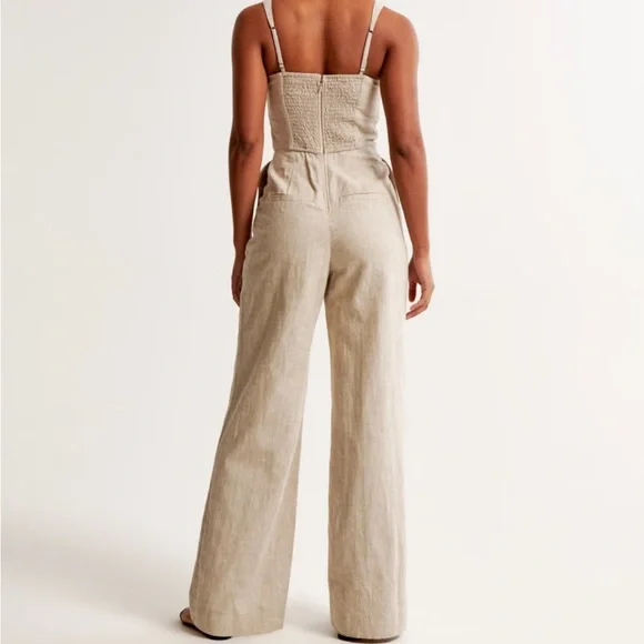 AF Squareneck Linen-Blend Jumpsuit - Picture 3 of 4
